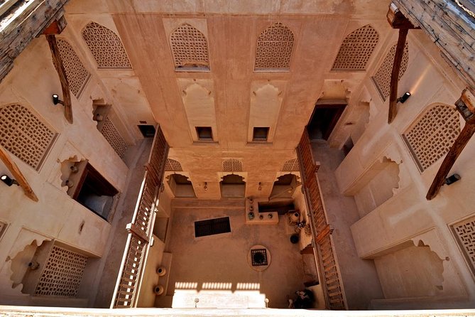 Nizwa , Bahla and Jabrin fort (tours and sightseeing) - Leaving Muscat for Oman’s interior
