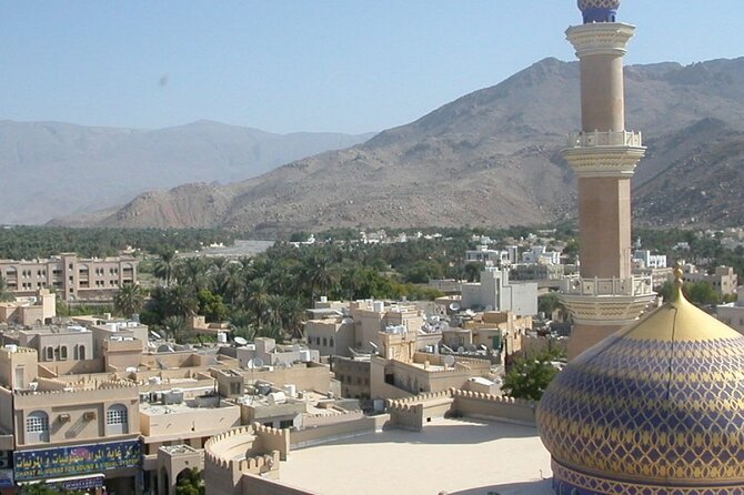 Nizwa City Tour Full Day - What the guide adds to the day