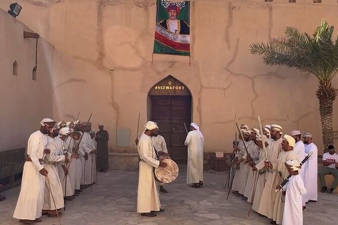 Nizwa Fort-Nizwa Souq-Birkat Al Mouz-Jebel Akhdar - Private Full Day Tour - Nizwa Souq and the everyday side of Oman