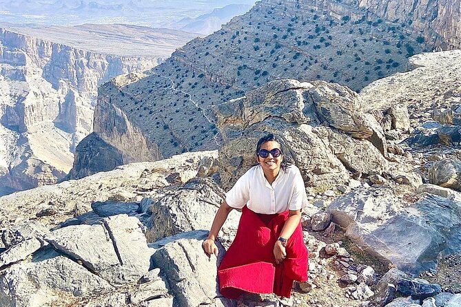 Nizwa Fort-Nizwa Souq-Misfah Al Arbyeen-Jebel Shams - Private Full Day Tour - Al Hamra, where an old town surrounds abandoned ruins