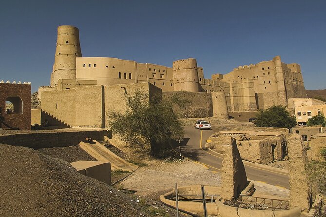 Nizwa Full Day Tour from Muscat with JABREEN fort - What the nine-hour schedule really feels like