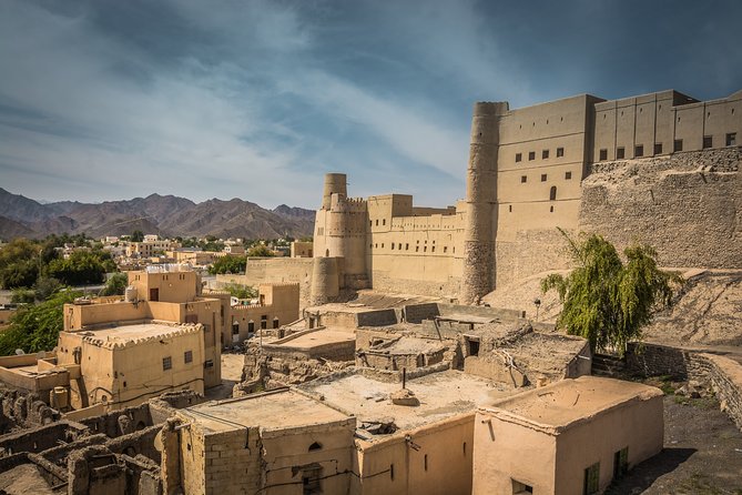 Oman Grand Canyon, Jebel Shams & Nizwa Full Day Tour - Starting at Azaiba Mall at 8:30 am