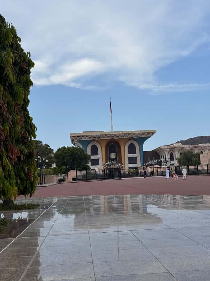Oman:Group Muscat City Tour With Pick Up & Free Lunch/Dinner - Mutrah Souq, where shopping comes with a lesson