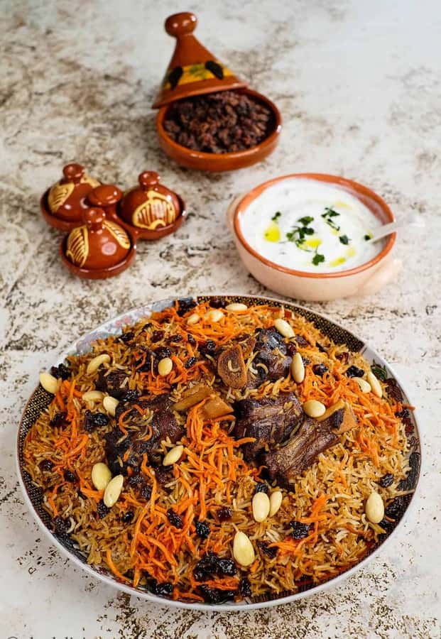Oman:Group Muscat City Tour With Pick Up & Free Lunch/Dinner - The Mutrah Fish Market and everyday Muscat
