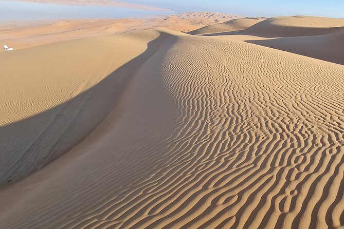 Oman Highlights: Wahiba Sands Desert & Wadi Bani Khalid Tour - Important: dune bashing is not included