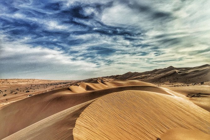 Overnight Desert Tour with Wadi Bani Khalid - Guides can shape the whole two days