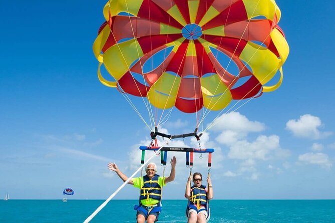 Parasailing tour in Al Mouj Muscat - Key points to know before you book