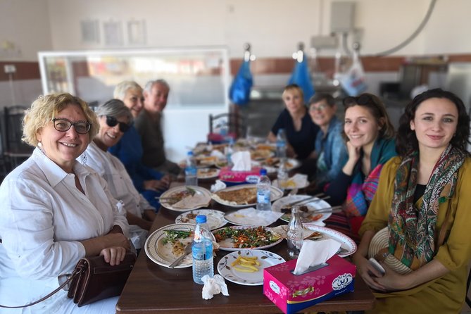Premium Muscat half day excursion-Italian guide - Is $162 a fair price?