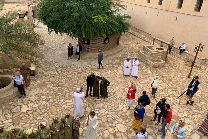 Private 2-Day Guided Tour with Nizwa Friday Market Visit - Misfat AlAbreyeen: stone lanes and mountain farming