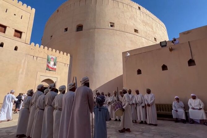 Private 2-Days Jebel Shams Overnight Camping Tours - Nizwa Fort, a powerful first historical stop