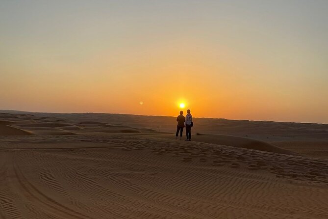 Private 4 Days & 3 Nights Roundtrip Camping Tours in Oman - Wahiba Sands at sunrise, then inland to Nizwa