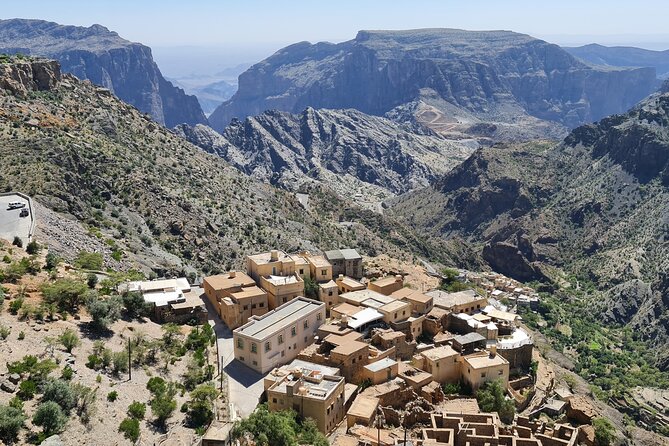Private Day-Tour in Nizwa and Jebel Akhdar - Nizwa Fort: Oman’s defensive powerhouse