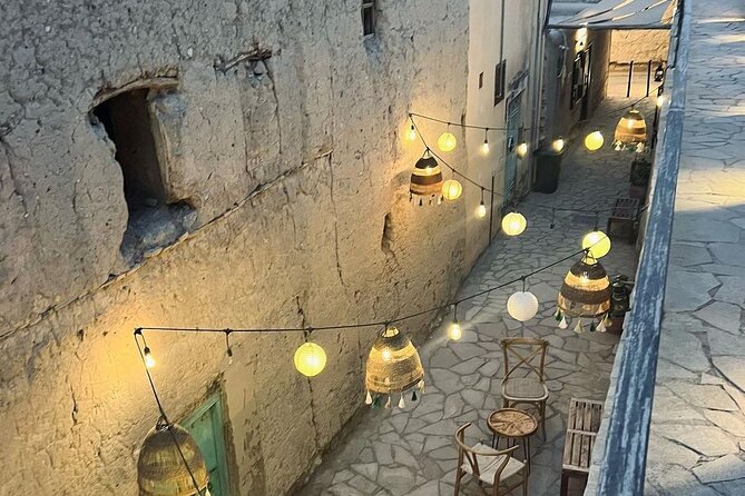 Private Day Tour to the Enchanting Forts of Nizwa - Tanuf, Bahla, and the old pottery tradition