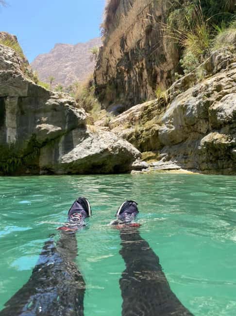 Private Day Trip to Wadi Tiwi, Fins Beach, Bimmah Sinkhole - Bimmah Sinkhole and its clear turquoise lake