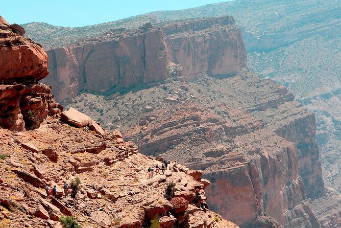 Private Explore Oman Grand Canyon, Jebel Shams and Nizwa - Key points to know before booking