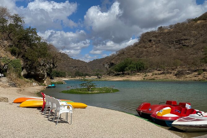 Private Full-Day East Oman Tour from Salalah with Lunch - The Anti Gravity Point near Mirbat