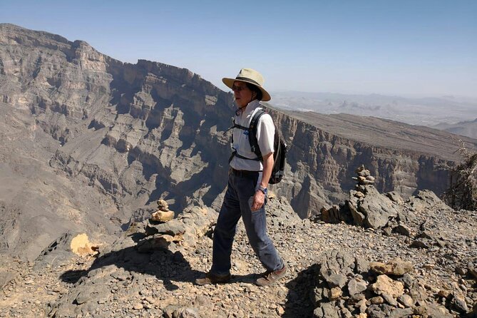 Private Full Day Guided Balcony Walk Hiking to Jebel Shams - Key Points to Know Before You Go