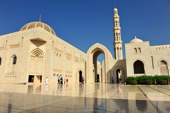 Private Full Day Muscat City Tour - Al Alam Palace and Muscat’s Portuguese forts