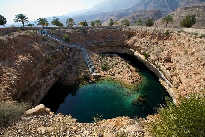 Private Full- Day Wadi Shab-Bimmah Sinkhole-Fins Beach Tour - Who should book this day out?