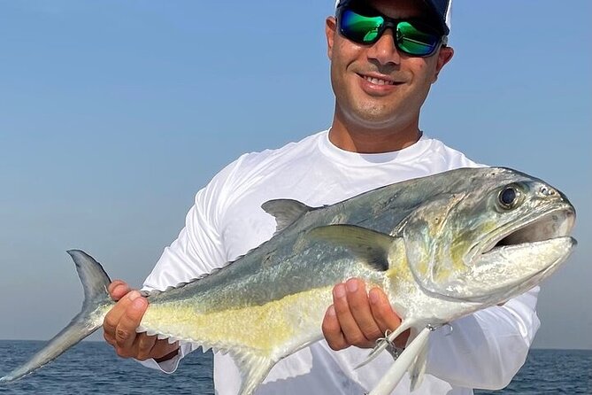 Private Game Fishing Trip with Sightseeing in Muscat - What the crew adds for beginners and keen anglers
