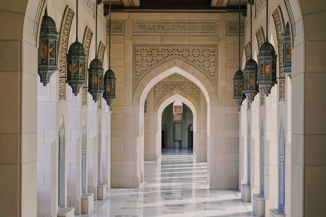 Private Half-day Tour in Muscat - Spending an hour in Muttrah Souq