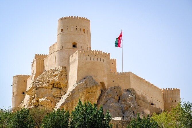 Private Half-Day Tour to Grand Mosque-Nakhal Fort and Hotspring - Relaxing at Al Thowarah Hot Springs