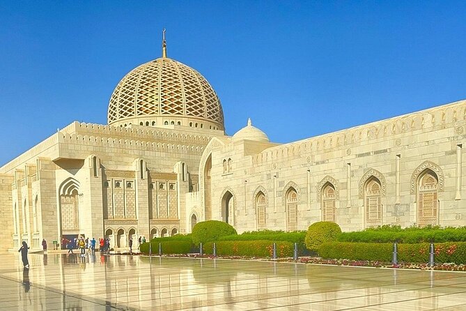 Private Muscat City Tour - Full Day - Bait Al Zubair for Oman’s everyday traditions