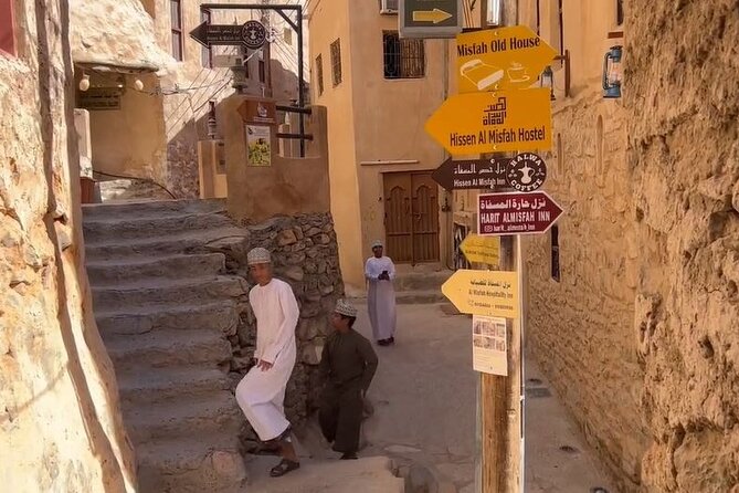 Private Nizwa - Al Hamra Old Village - Misfah Al Arbyeen - Full Day Tour - Al Hamra and the feel of an older village