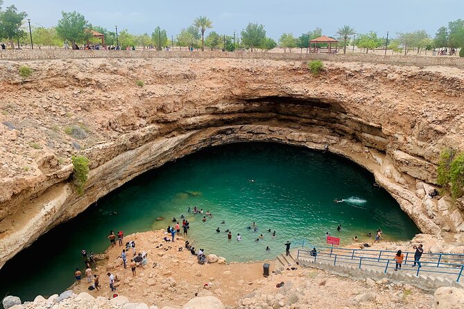 Private Oman Desert Overnight in Wahiba Sand and Wadi Exploration - Bimmah Sinkhole: a quick final stop