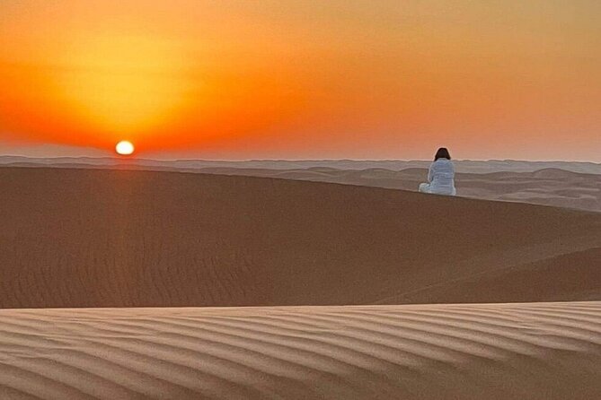 Private Overnight at Wahiba Sand Desert and Wadi Shab Tours - Wahiba Sands: Sunset, 4WD driving, and a night outdoors