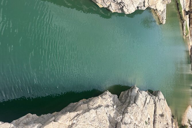 Private Safari tour and Wadi in 4x4 with a local guide - One hour later, Wahiba Sands begins