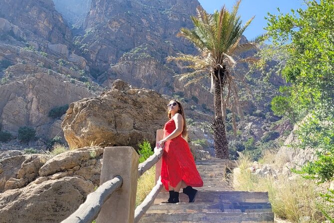 Private Sultan Qaboos Grand Mosque-Nakhal Fort-Wakan Village - Full Day Tour - Nakhal Fort above the date palms