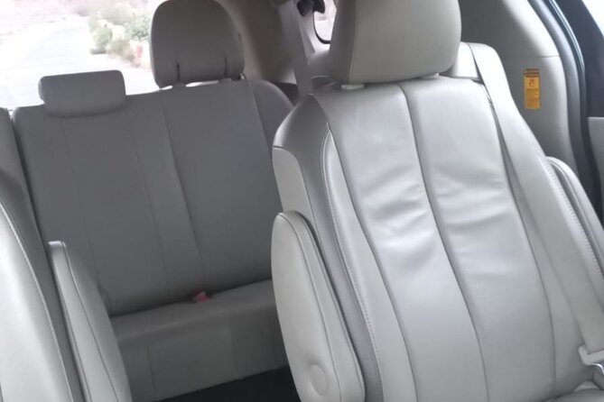 Private Transfer Arrival or Departure Muscat Airport - Arrival service for a calm first hour in Oman