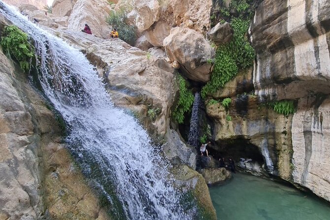 Private Wadi Tiwi - Bimmah Sinkhole - White Sand Beach - Full Day Tour - Is $177 per person good value?