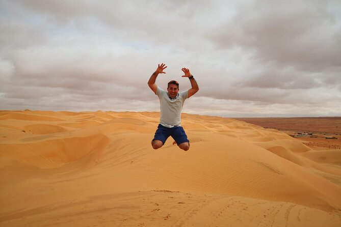 Private Wahiba Sand Desert and Wadi Hawar - Full Day Tours - The guide can shape the whole day
