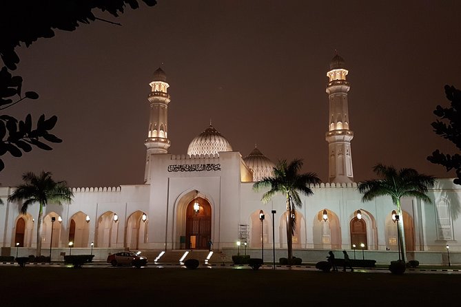 Salalah City Tour with History, Culture, Souq Shopping, Halwa - Salalah Gardens Mall and a change of pace