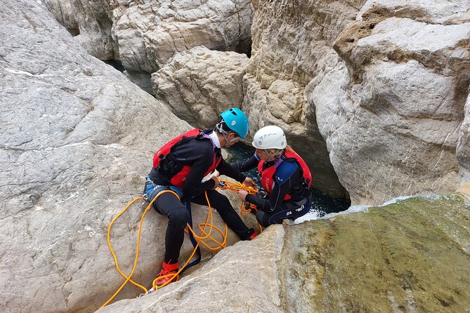 Shared Guided Canyoneering Experience in Snake Canyon of Oman - Key points before you book