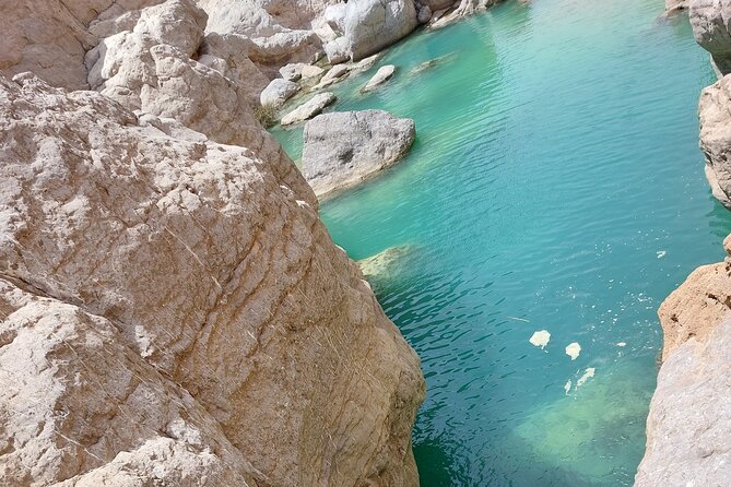 Shared Guided Canyoneering Experience in Snake Canyon of Oman - Who should book this Oman canyon trip