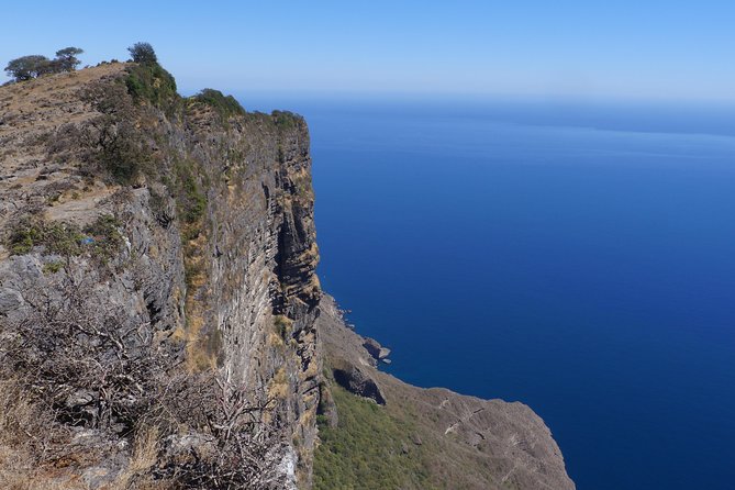 Splendours of Far West Coast - beaches, cliffs, panoramic views - What the guide adds to the experience