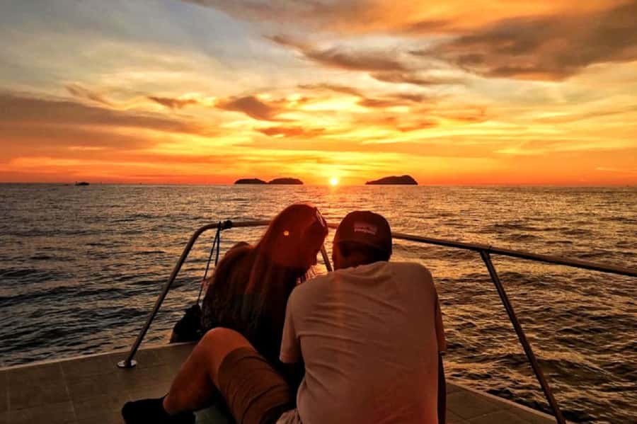 Sunset Dhow Cruise - Sunset, kahwa, and dates on the return