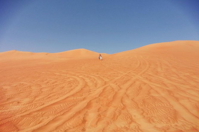 Sunset in Al Wahiba Sands. (Sunset at the desert) - From Muscat to Wadi Bani Khalid
