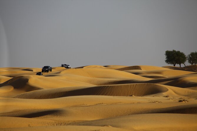 Sunset watching in Al Wahiba Sand - The ten-minute walk to the crystal pools