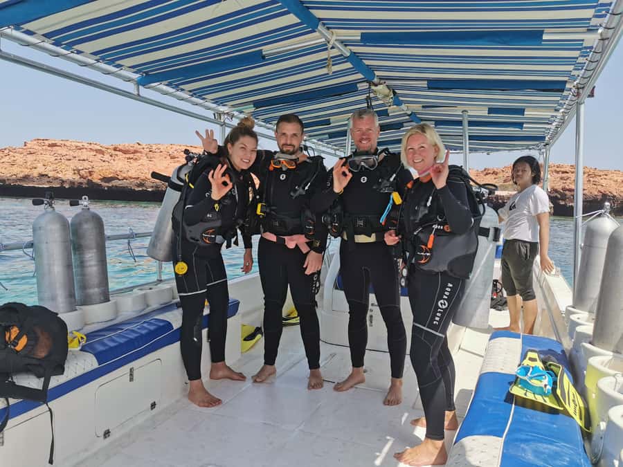 Try scuba Diving Tours To Daymaniyat Islands. - What the strongest praise tells you