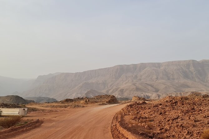 Wadi Al Arbeieen Sinkhole & Fins Beach Swim & Hike - Bimmah Sinkhole gives you a different kind of Oman