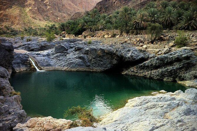 Wadi Al Arbeieen Sinkhole & Fins Beach Swim & Hike - Wadi Al Arbeieen: three hours of water and rock