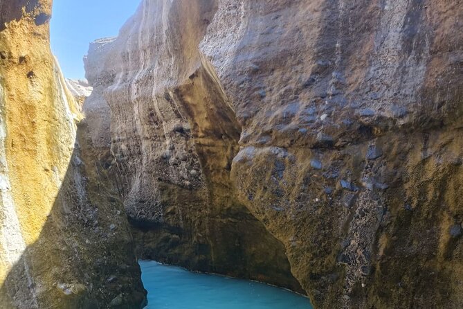 Wadi Alhoqain Thrill Seeker's Oasis - Why Wadi Alhoqain feels different from a standard Muscat day trip