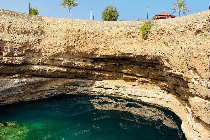 Wadi Shab and Bimmah Sinkhole Private Day Trip+Lunch - Is $135 per person a fair price?