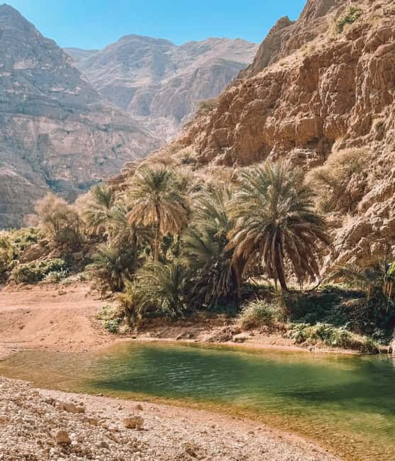 wadi shab and bimmah sinkhole tour from muscat - Who will enjoy this experience most?