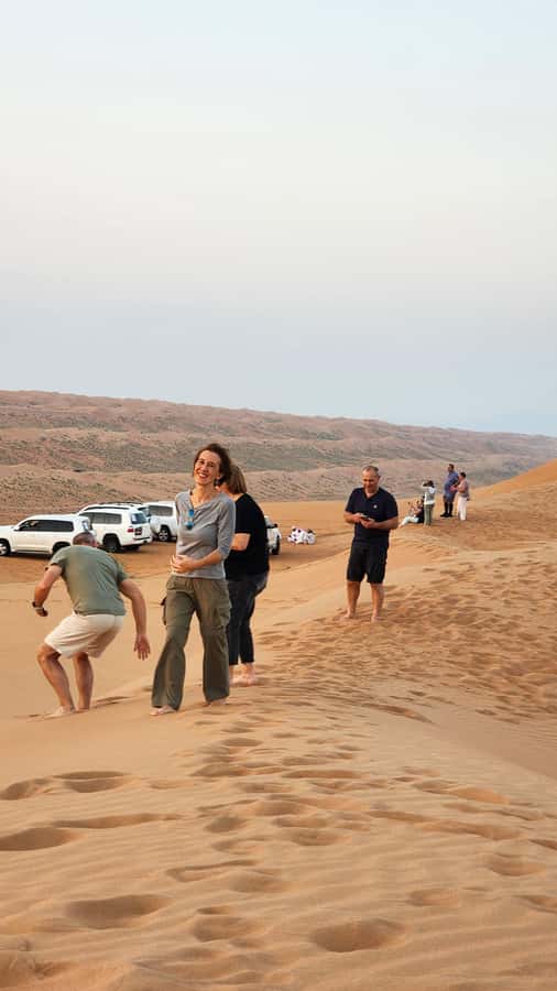 Wadi Shab, Desert safari and The historical city of Nizwa - Five details that shape the experience
