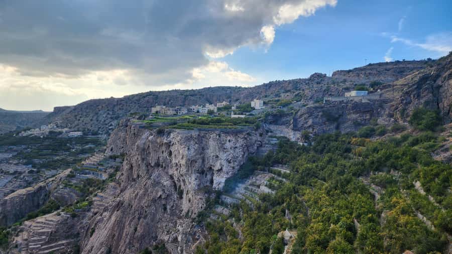 Wadi Shab, Desert safari and The historical city of Nizwa - Jabal Al Akhdar and the cooler finish